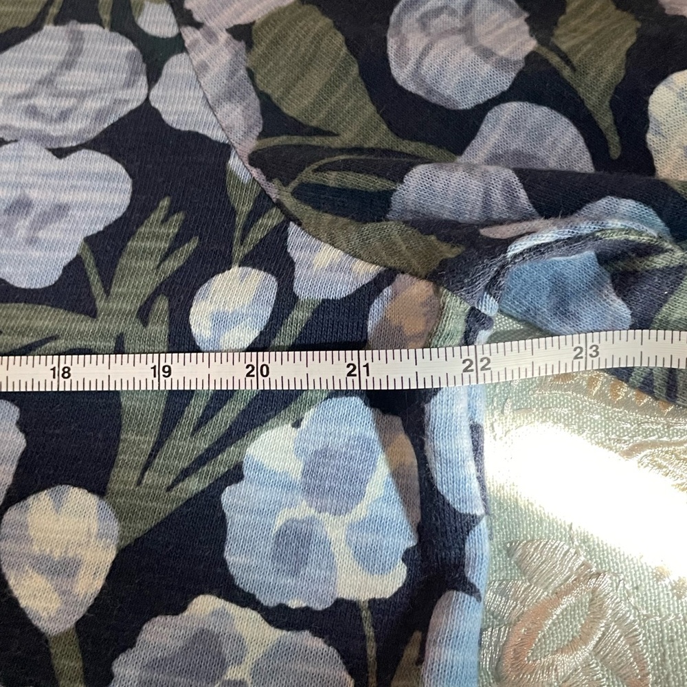 Denim&Co Floral Print Blouse - Navy and Light Blue - Picture 9 of 13